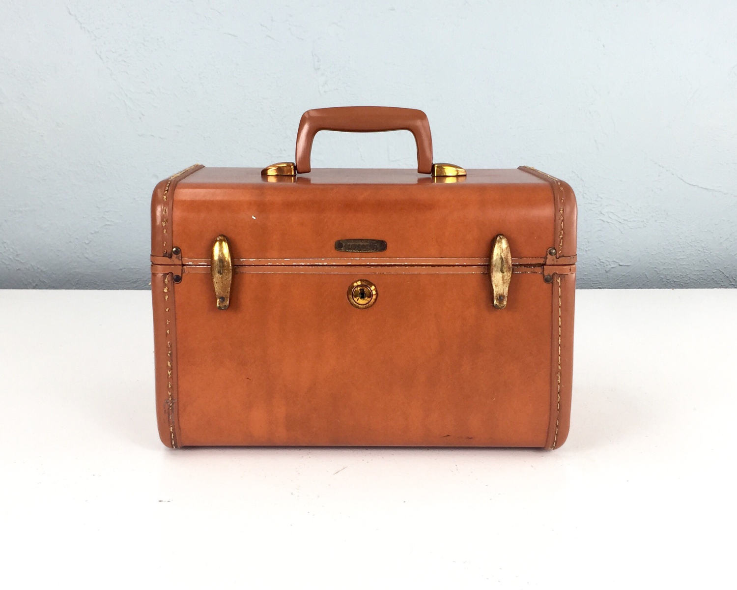 Samsonite vintage suitcase